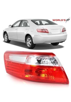 2007 - 2009 Toyota Camry driver tail light