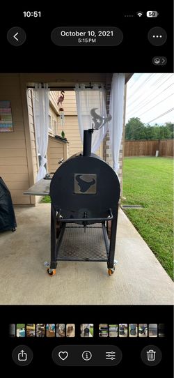 Bar B Q pit/ Smoker