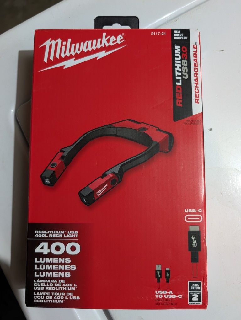 Milwaukee Neck Lamp