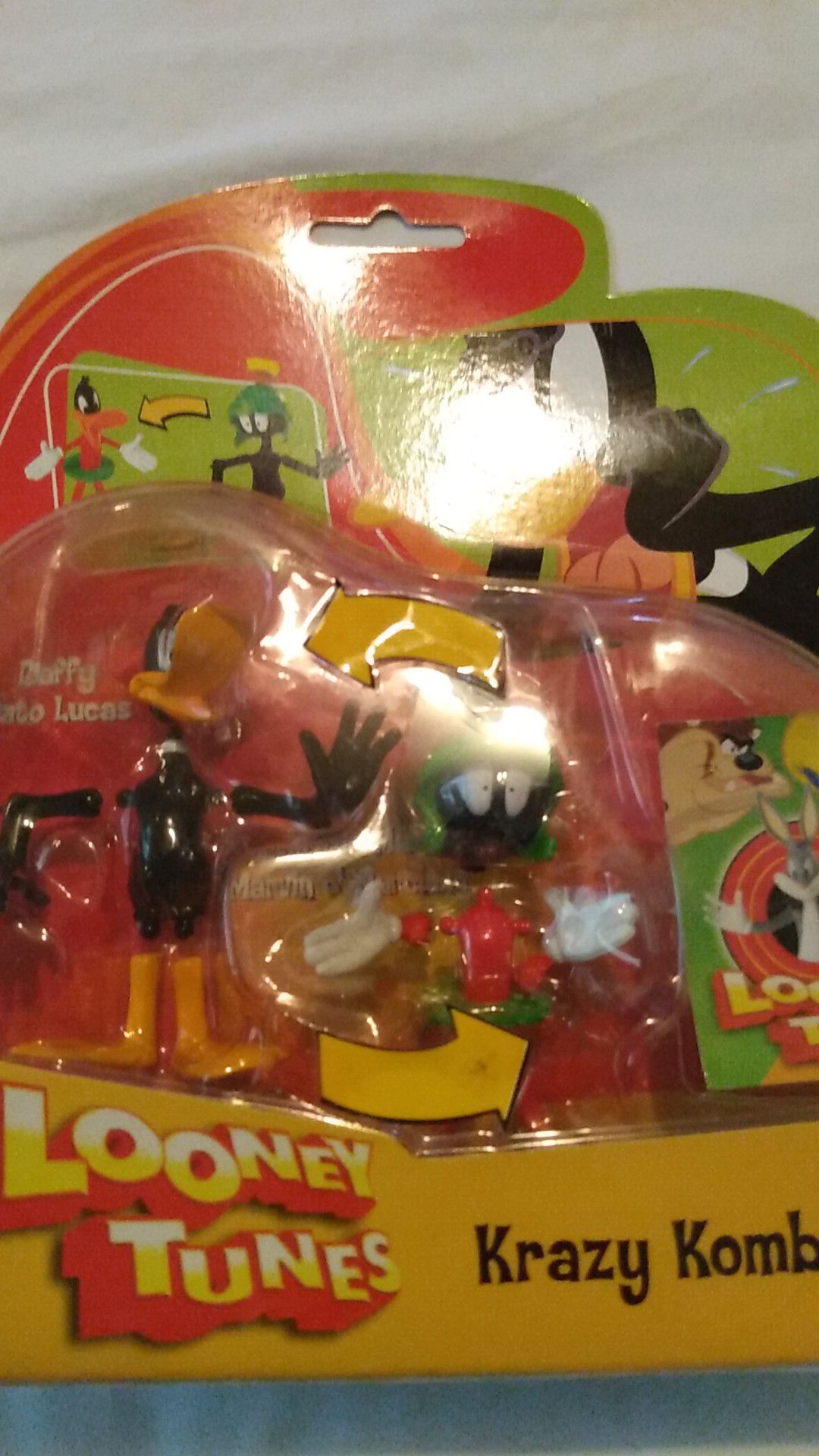 Vintage Looney tunes toys collectible