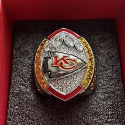 Kansas City Chiefs Superbowl 2024 Ring With Open Top 