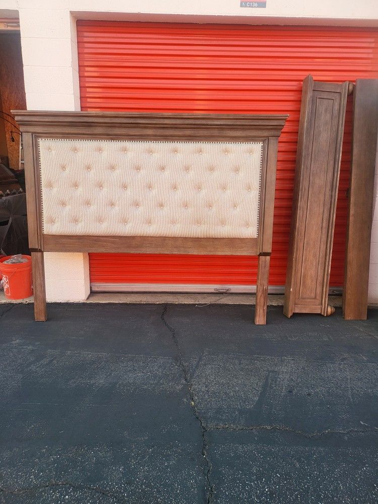 King Bed Frame & Mattress 