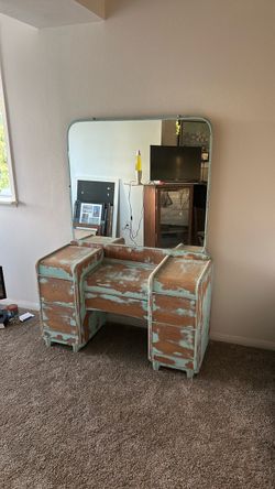 REDUCED…Vintage Vanity Dresser with Mirror