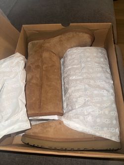 UGG Classic Tall Boots Chestnut size 8