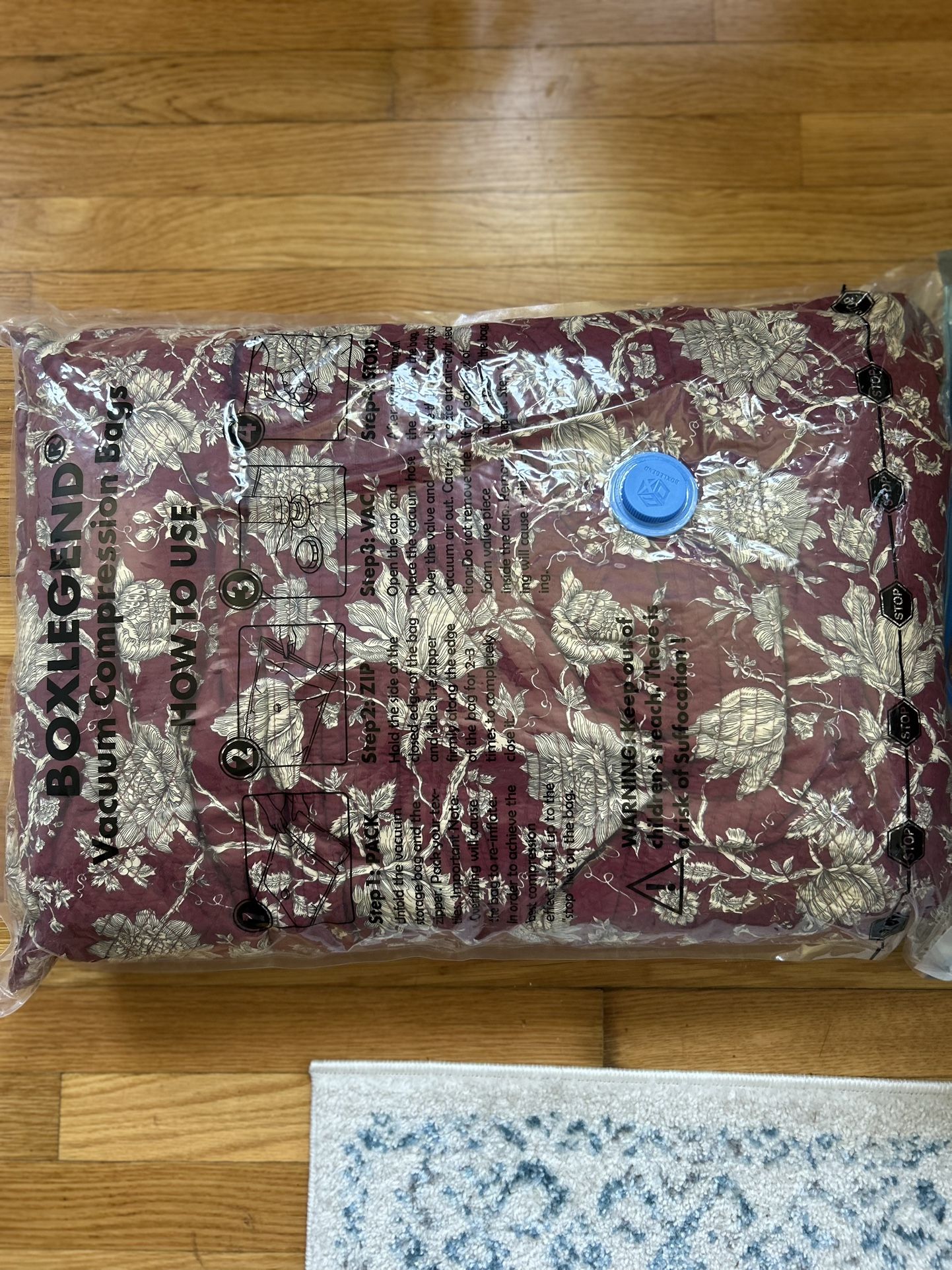 Queen Size Quilt, Shams & Filler
