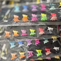 Butterfly hair clips