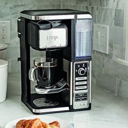 Ninja Coffee Machine w/ Milk frother attachment 