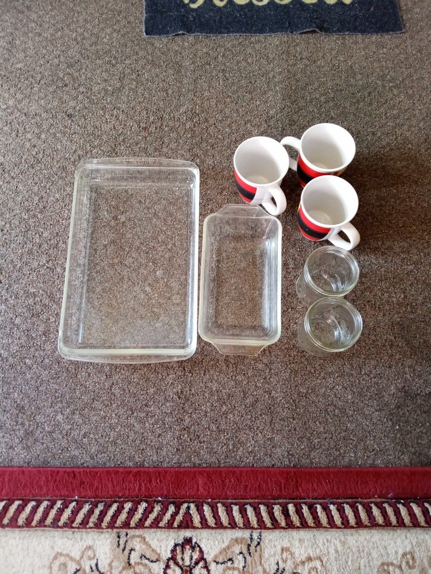 Kitchen Ware Good Condition $2.00 Each