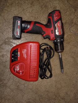 Drill/Driver Battery And Charger