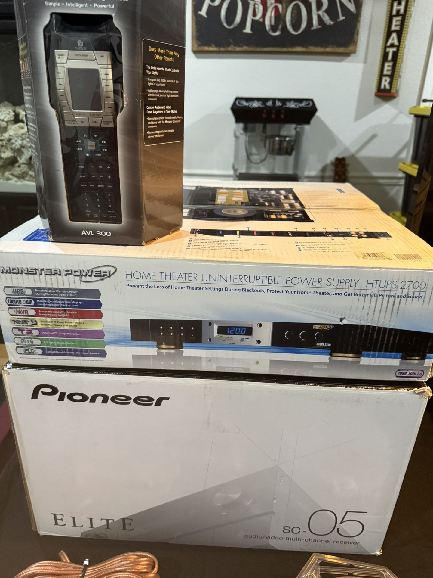 Pioneer Elite Receiver With Extras