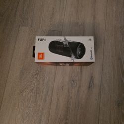JBL Flip 6 Speaker