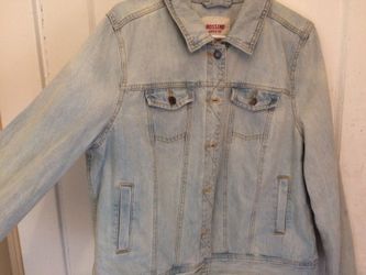 Jean jacket/ denim jacket