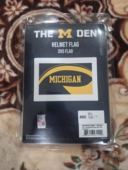 Michigan Wolverines Helmet Flag 3x5