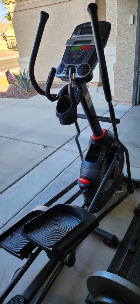 Schwinn 430 Eliptical Trainer