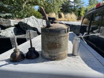 4 Oil Cans-Antique