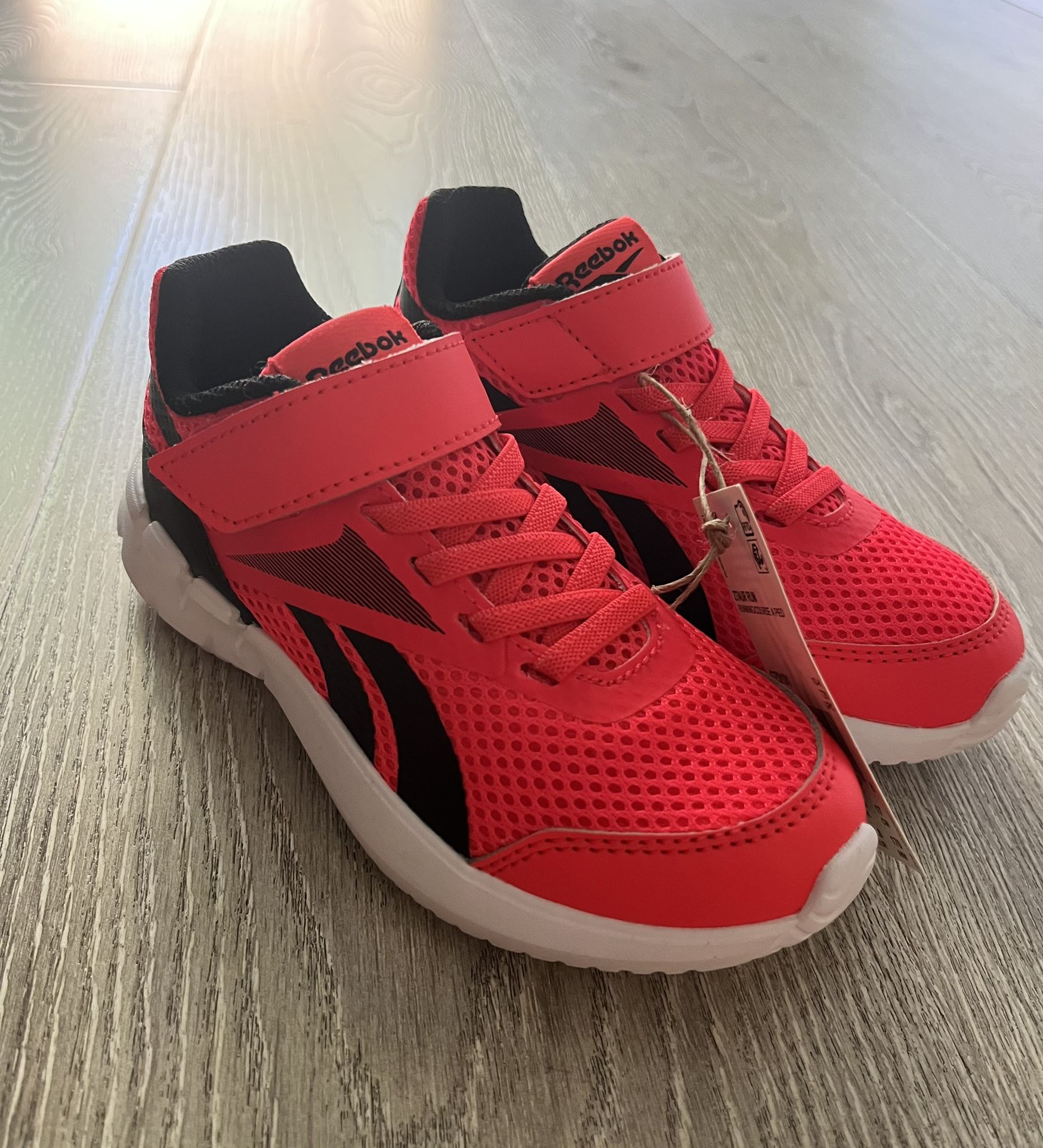 NEW Reebok Running Shoes Size11(little Kids)
