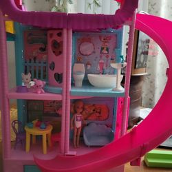 Barbie Chelsea Playhouse w/Box
