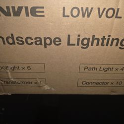 Sunvie Landscape Lighting Kit, Brand New With Transformer 