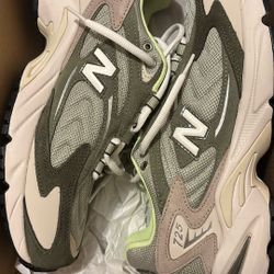 New Balance 725V1 Men’s Shoes 