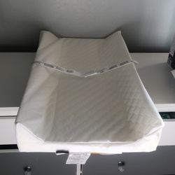 Waterproof Diaper Changing Pad, With Waterproof Cover