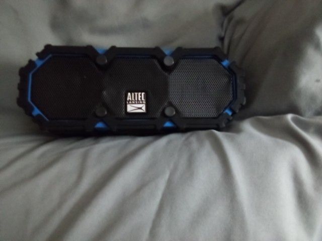 Altec Lansing Waterproof Bluetooth Speaker 