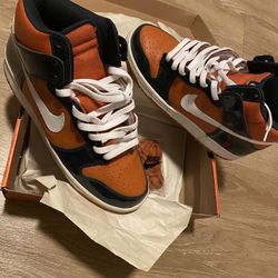 Nike Dunk High