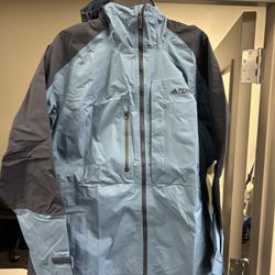 Adidas Terrex Women’s 3x Jacket Brand New 