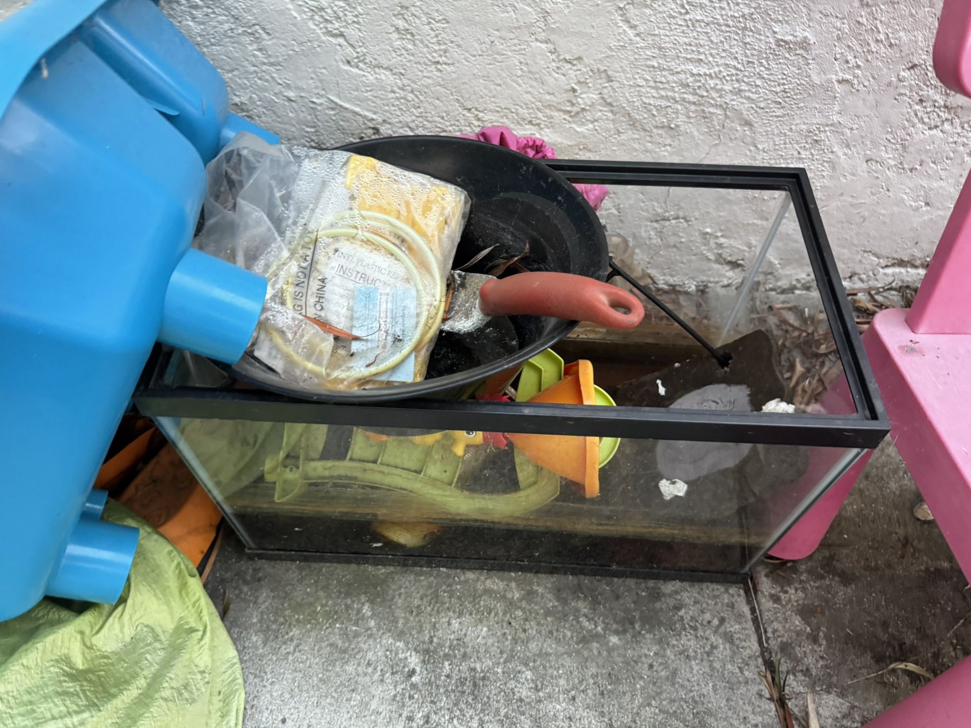 Old Fish Tank Glass 10x20