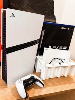 Sony PlayStation 5 PS5 Pro 2TB Digital Console CFI-7019 — Like New, Original Box, 1 Controller 🎮✨