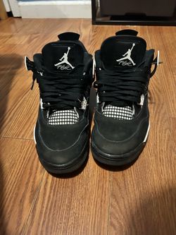 Jordan White Thunder 4s
