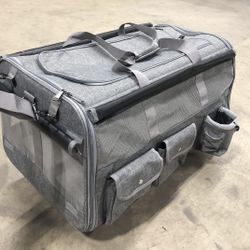 Pet carrier bag with wheels 23”x13”x15”