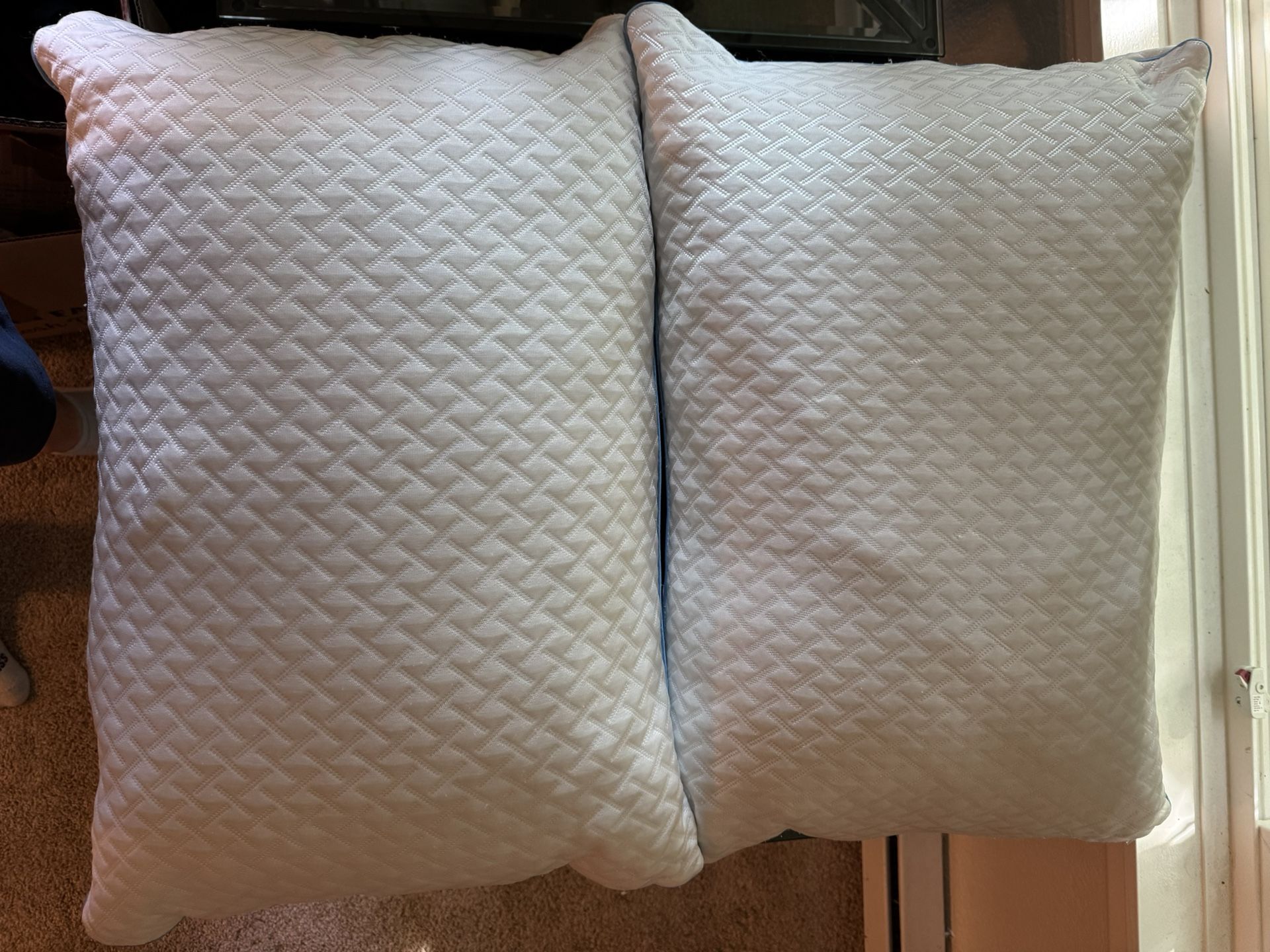 Memory Foam Pillows