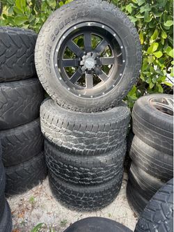 Ford Moto Metal Wheel & Tires 20x12 8x170