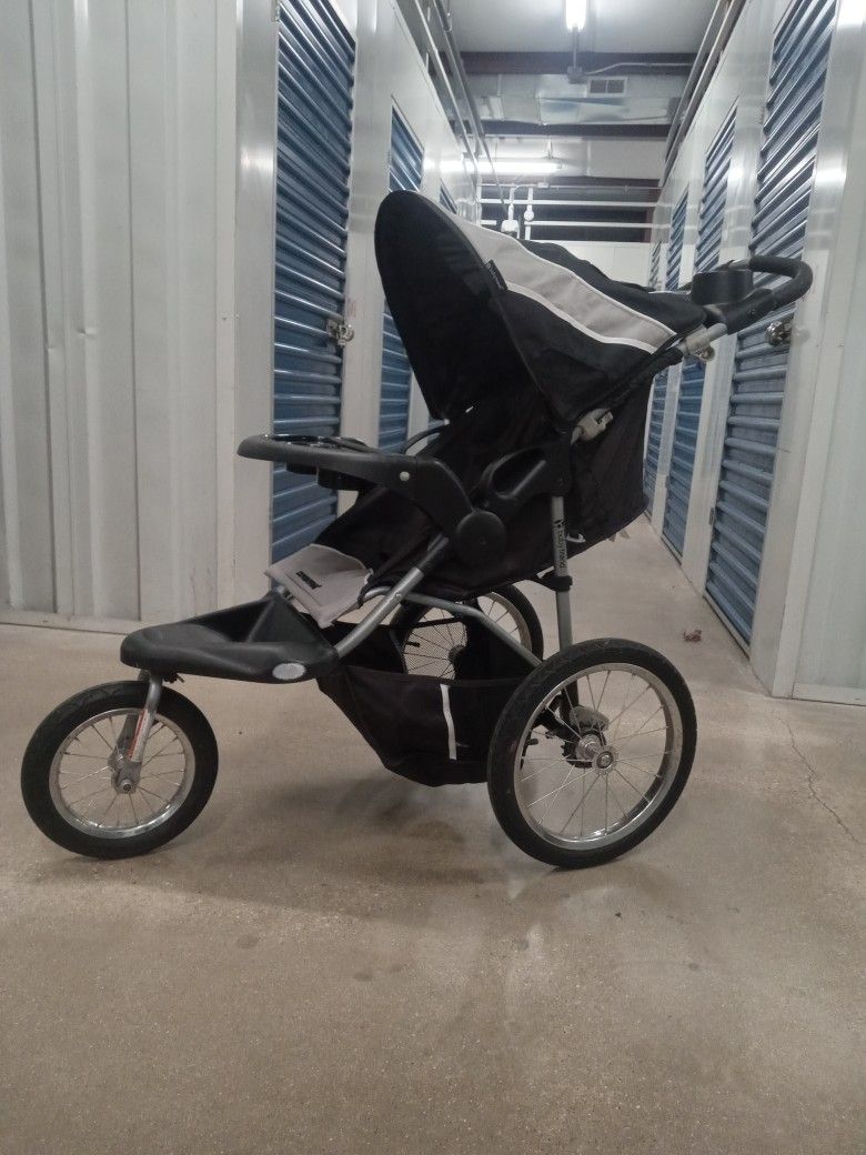 Baby Trend Expedition Jogging Stroller