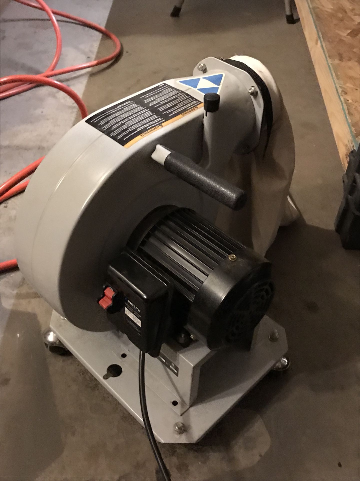 Delta ShopMaster Dust Collector AP300 for Sale in San Tan Valley, AZ