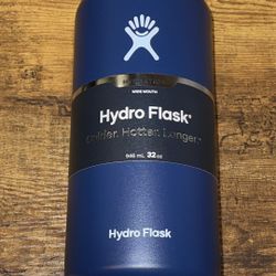 New Waterbottle 32 Oz Navy