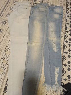  Skinny Girl Jeans 