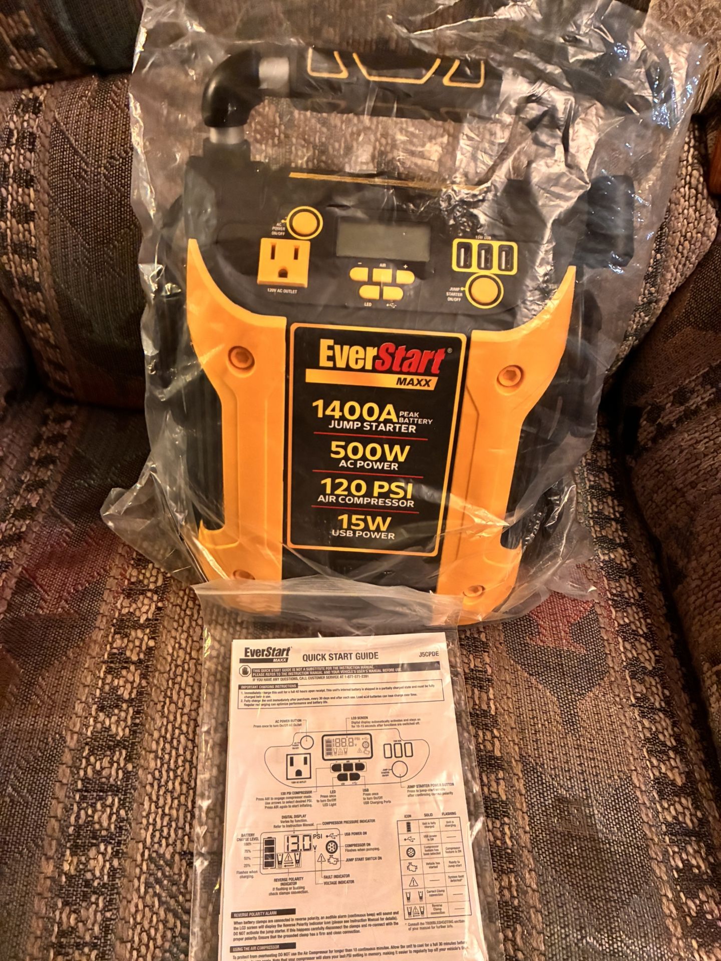 Brand New Everstart Maxx 1400A-power Station $50.00
