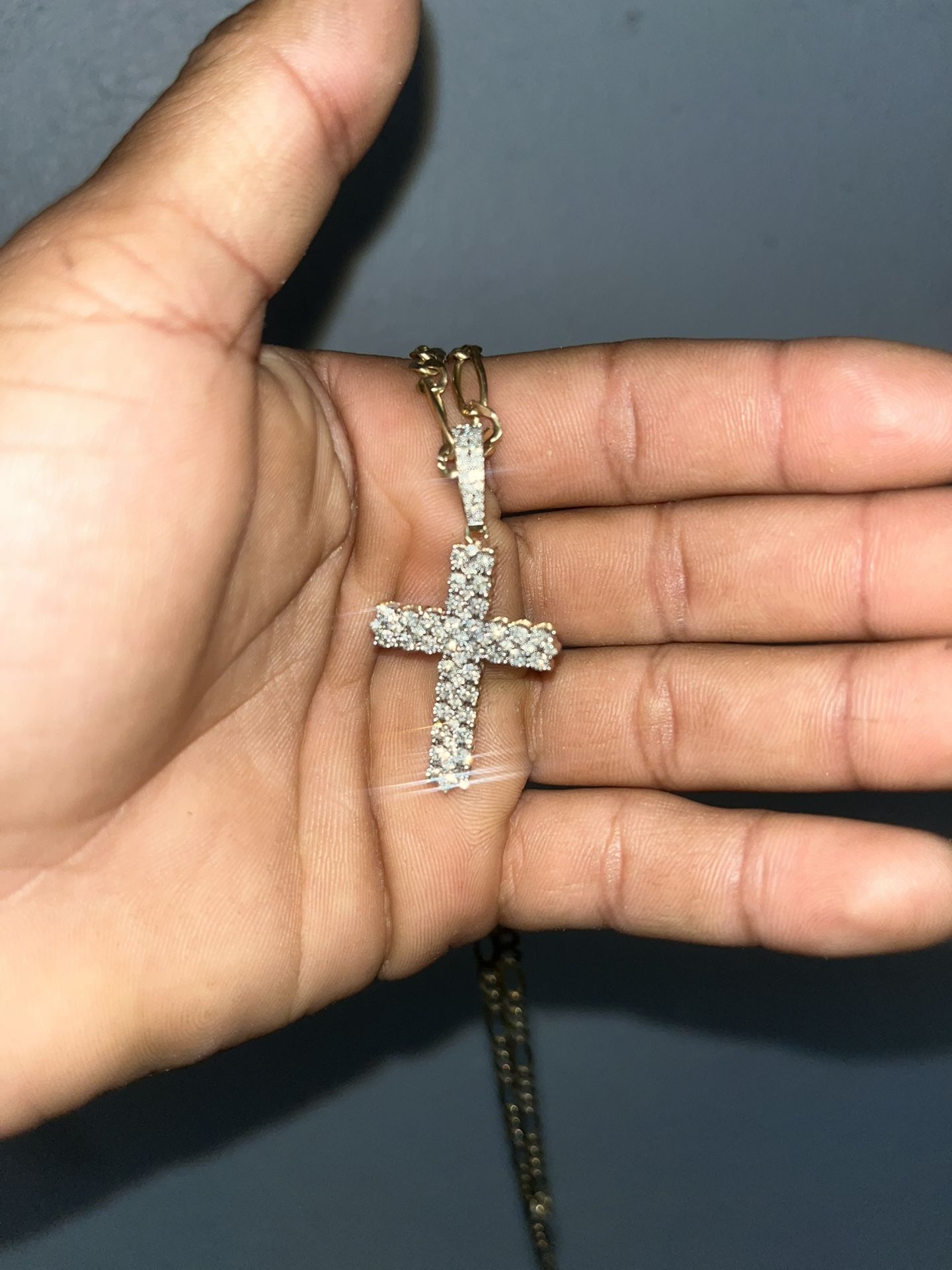10kt Diamond Cross Pendant