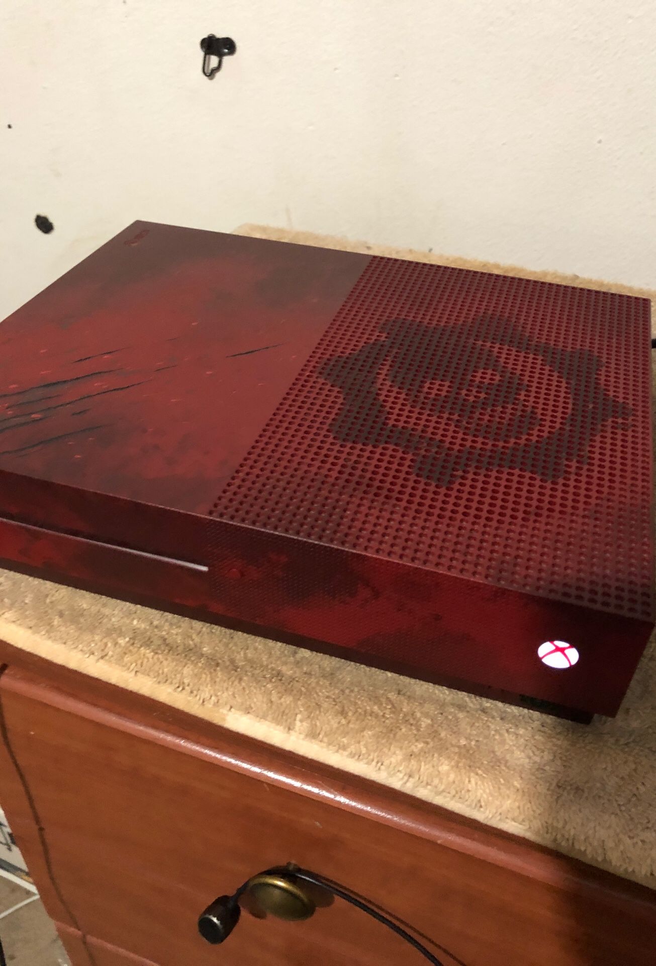 Xbox One 2 TB Gears Of War edition