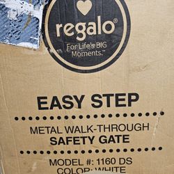 Regalia Baby Gate