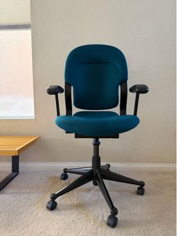 Herman Miller Equa Office Gaming Chair (USA) Teal