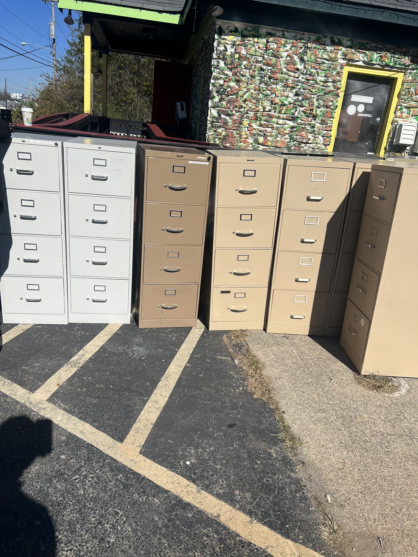 Saturday Garage Sale@ 316 white Bridge Pike 