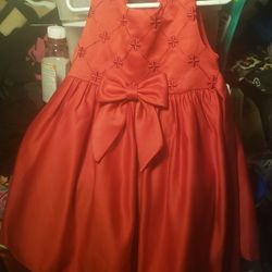  New!! Red dress 4t