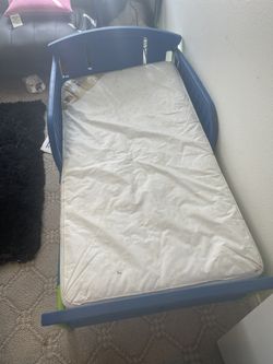 Toddler Bed With Mattress