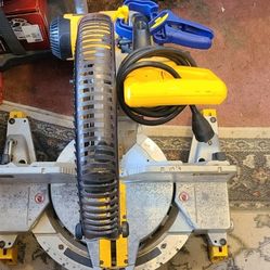 Dewalt dw716 dual bevel saw and dewalt folding stand