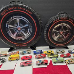 Vintage HOT WHEELS REDLINES LOT- 2 Carry Cases, 18 Redlines