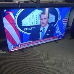 75 inches  Samsung 4k Smart  un75du8000