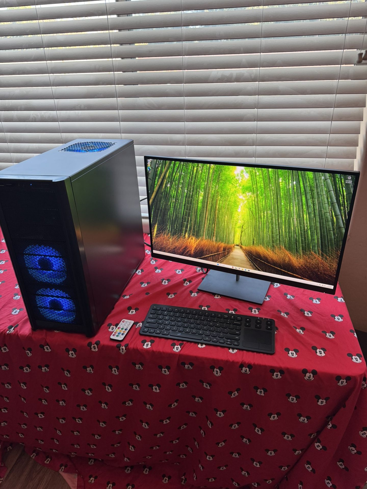 Decent Gaming Desktop . 9th Gen i5. Nvidia GTX 1050ti. 4K Monitor 