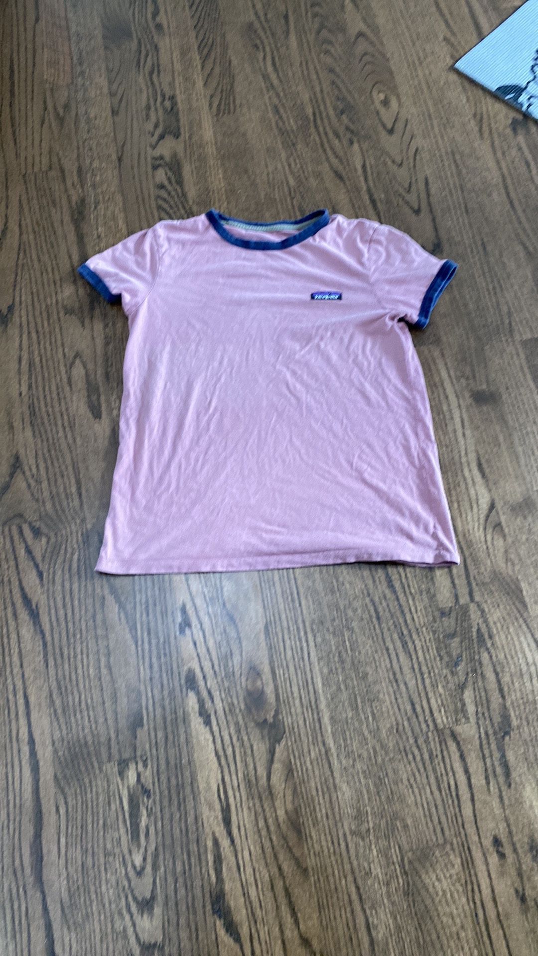 Patagonia Women’s Tshirt, Small